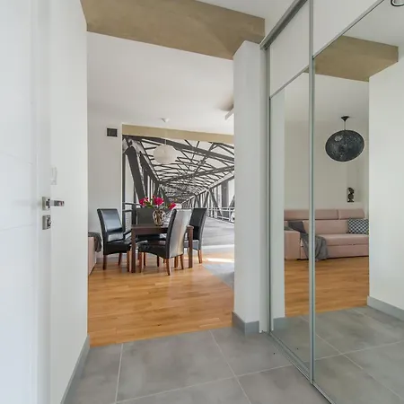 Apartment Chmielna Street - Station Warsaw